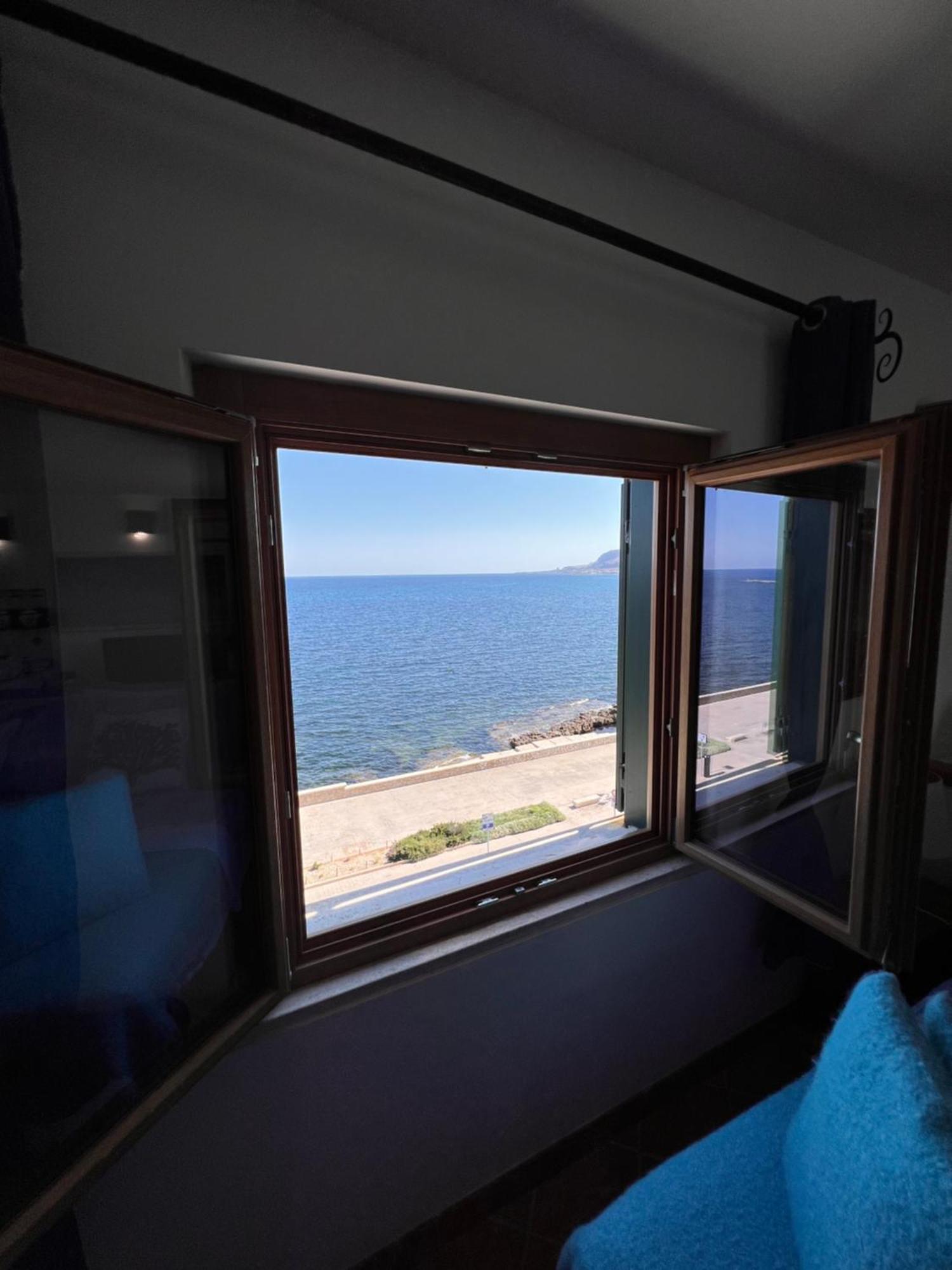 Attico Vista Mare Trapani Apartment Екстериор снимка