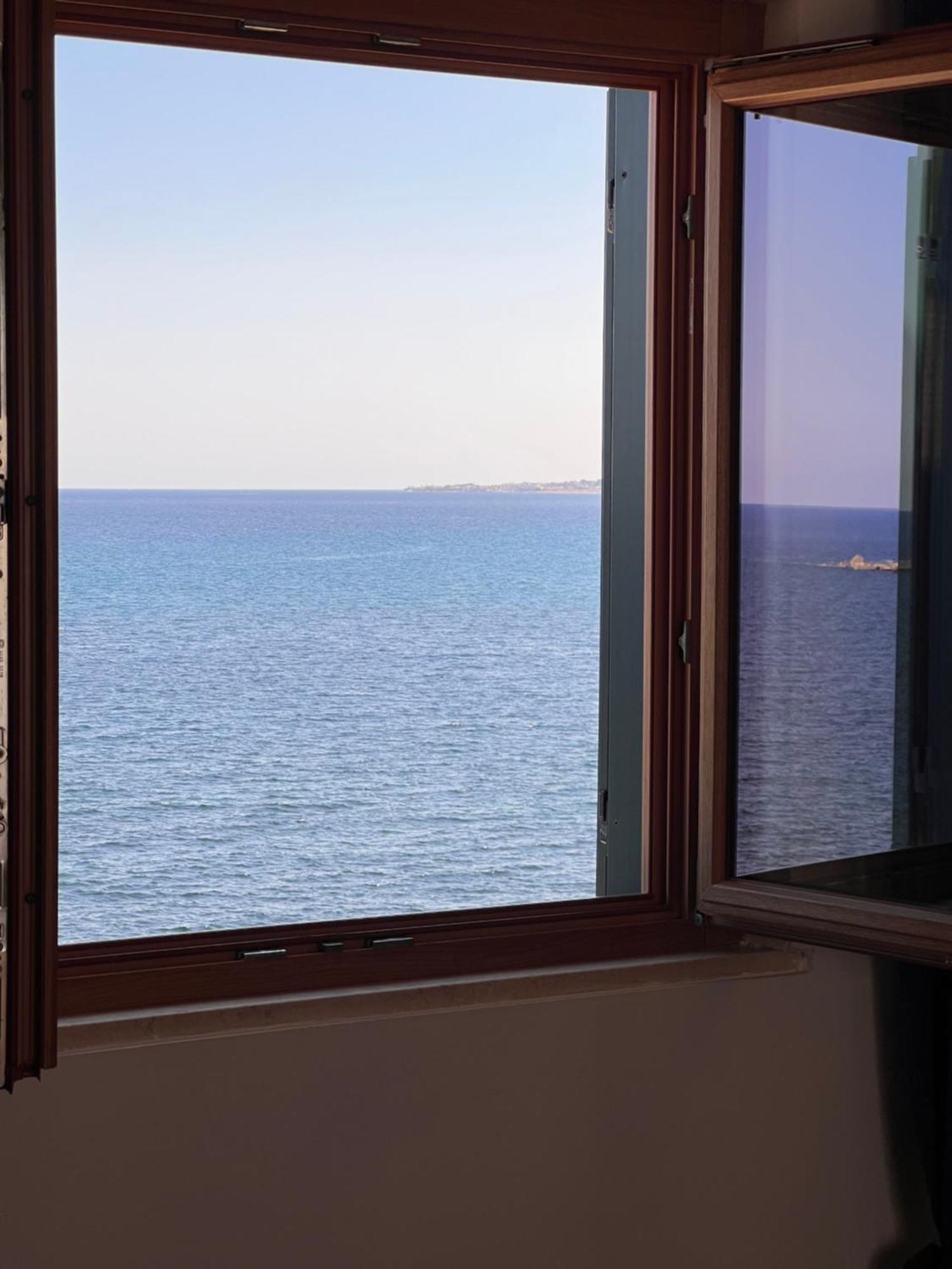 Attico Vista Mare Trapani Apartment Екстериор снимка
